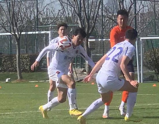 a级片在线观看